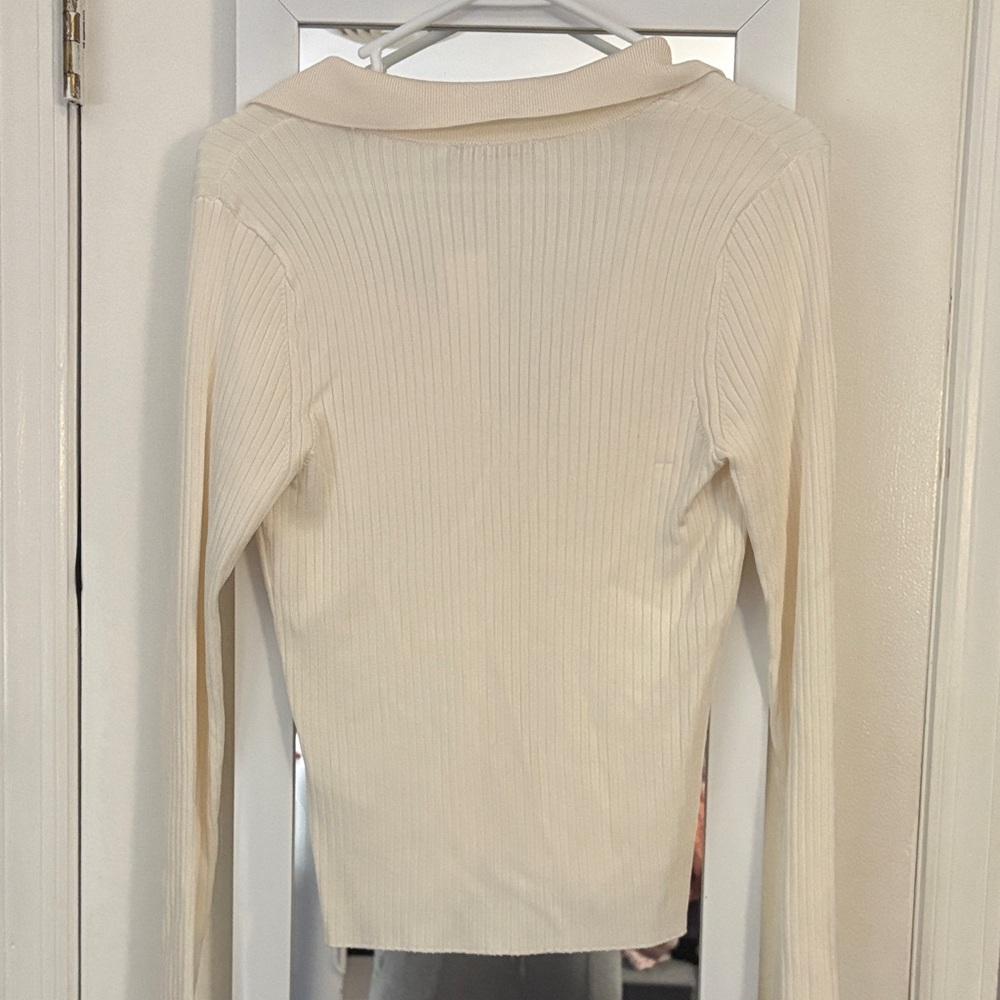 NWT Top - Picture 4 of 4